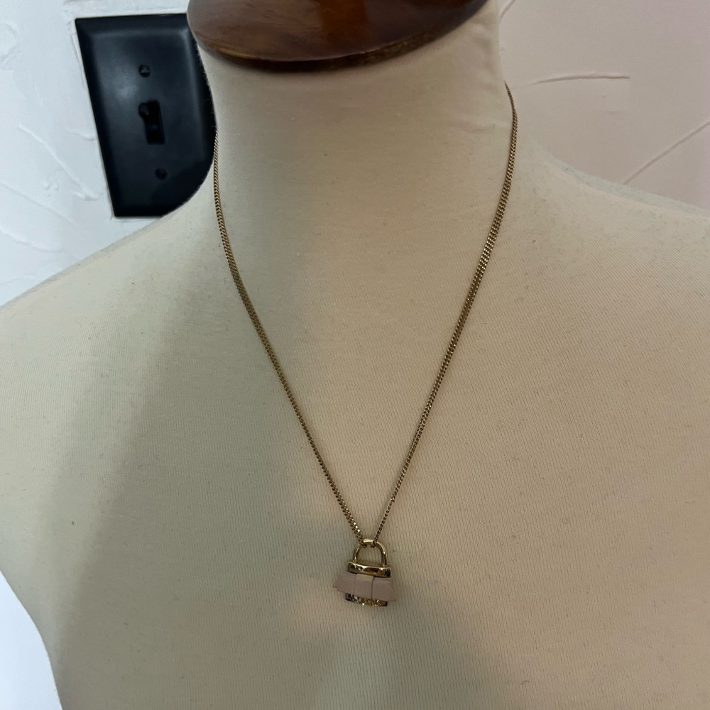 Chloe brand Elegant Gold and beige bow Pendant Necklace double chain